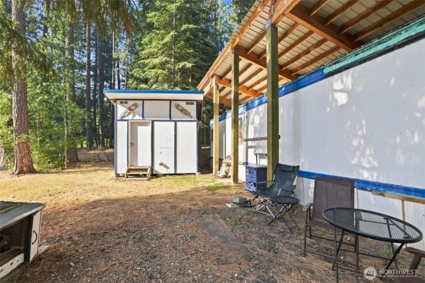 Property photo for 570 W Pacific Avenue, Ronald photo 14