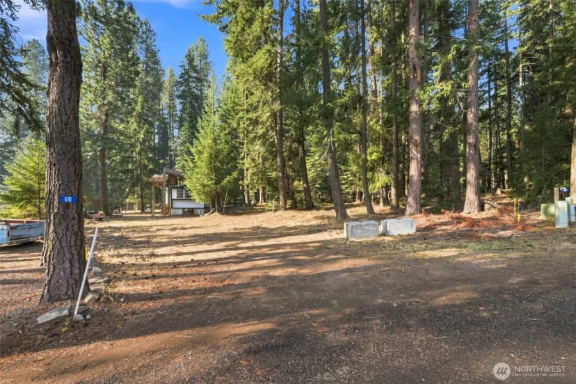 Property photo for 570 W Pacific Avenue, Ronald photo 22