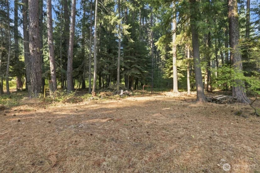 Property photo for 570 W Pacific Avenue, Ronald photo 16