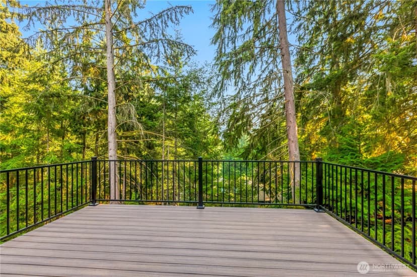 Property photo for 20 Sweetclover Circle, Bellingham photo 14