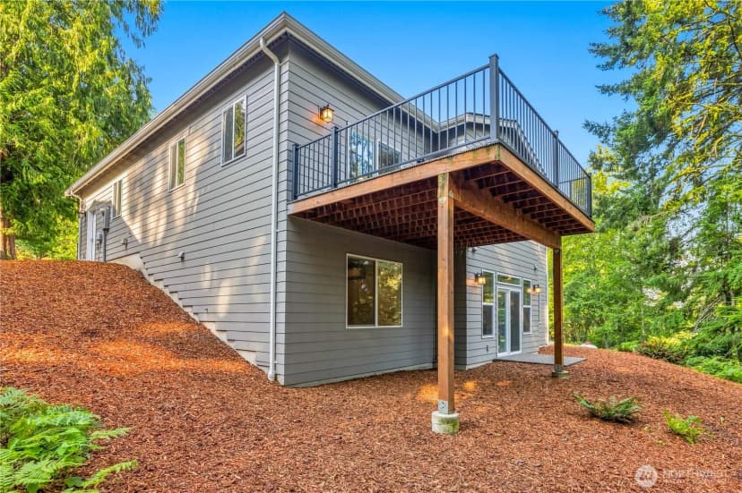 Property photo for 20 Sweetclover Circle, Bellingham photo 37