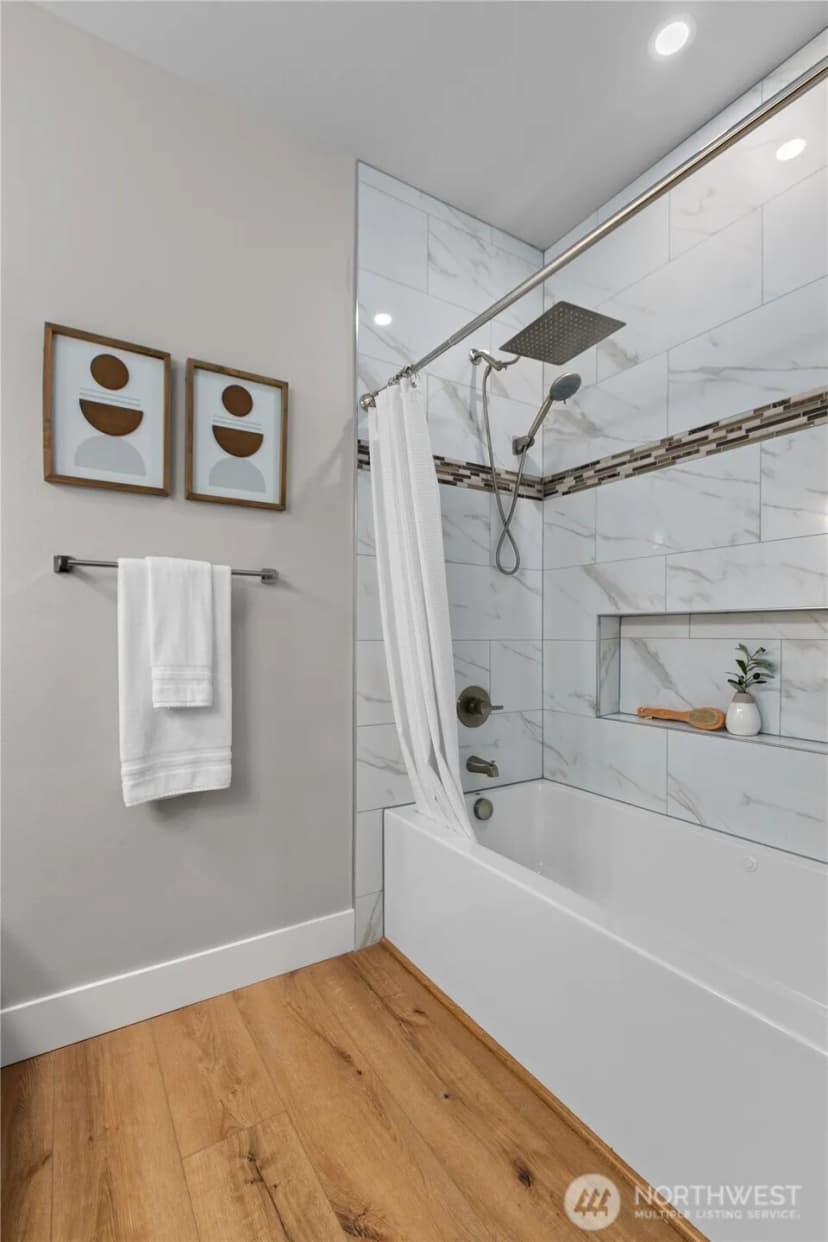 Property photo for 20 Sweetclover Circle, Bellingham photo 21