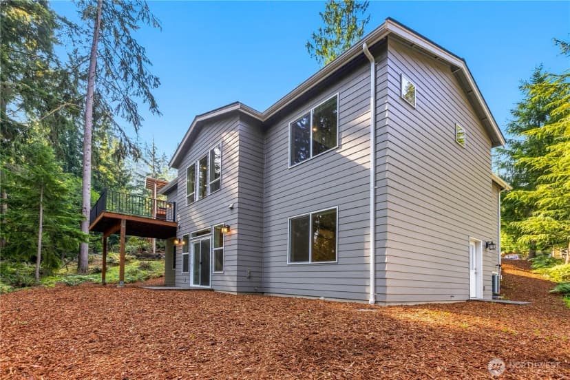 Property photo for 20 Sweetclover Circle, Bellingham photo 38