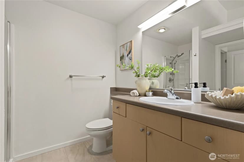 Property photo for 16101 Bothell Everett Hwy #i3, Mill Creek photo 21
