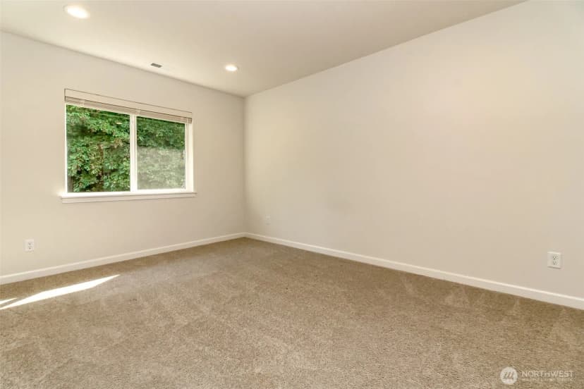 Property photo for 7058 Quinn Ct Se, Tumwater photo 13