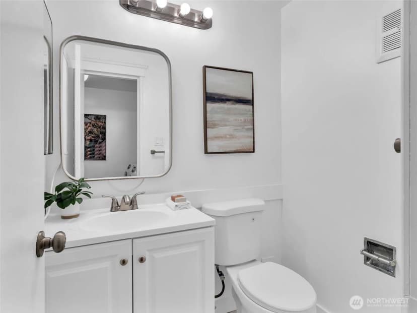 Property photo for 17408 Ne 160th Place, Woodinville photo 15