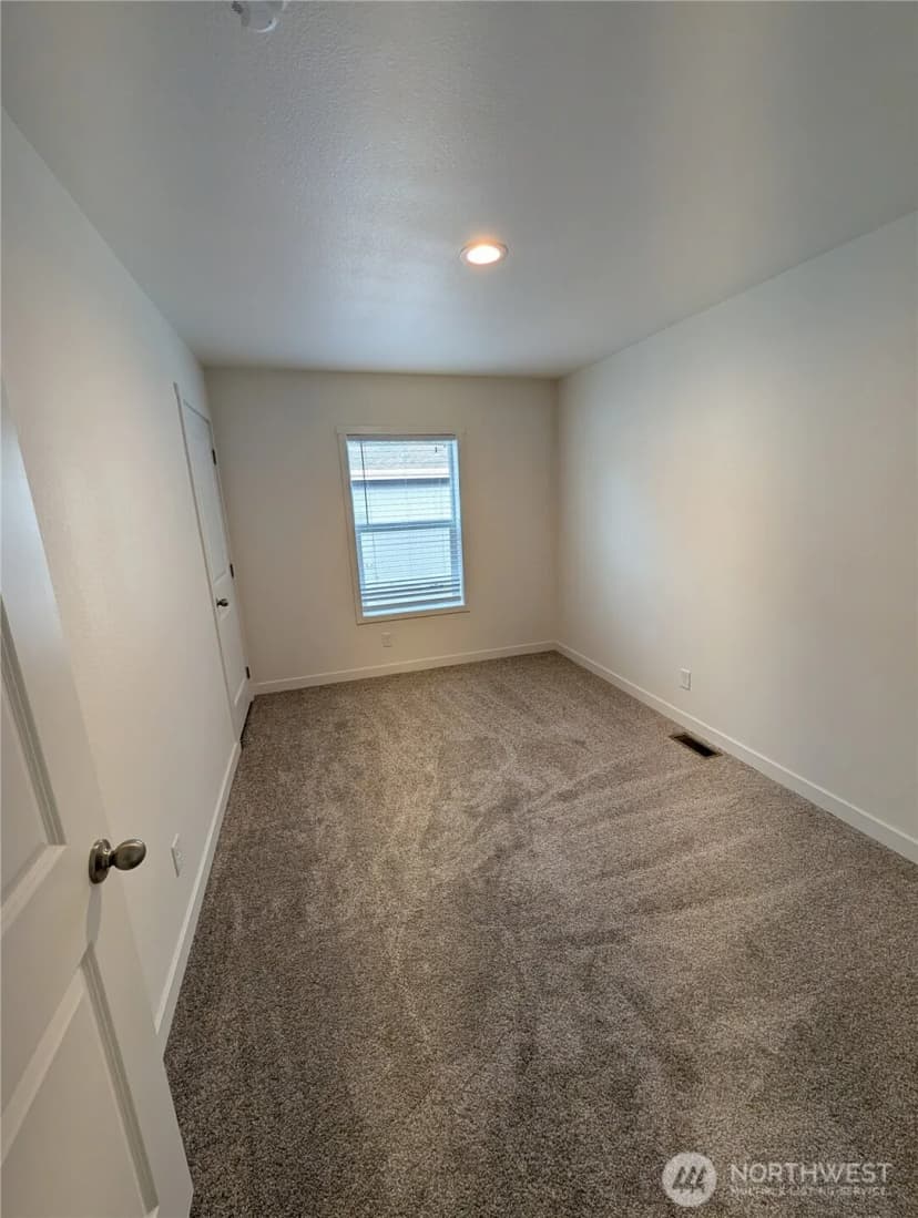 Property photo for 517 Nw Fir, Winlock photo 4