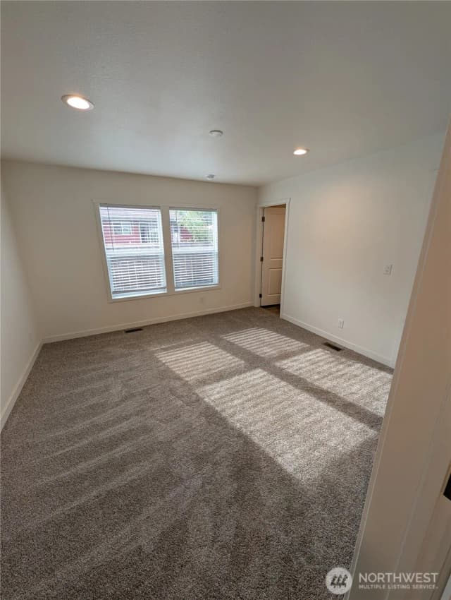 Property photo for 517 Nw Fir, Winlock photo 2