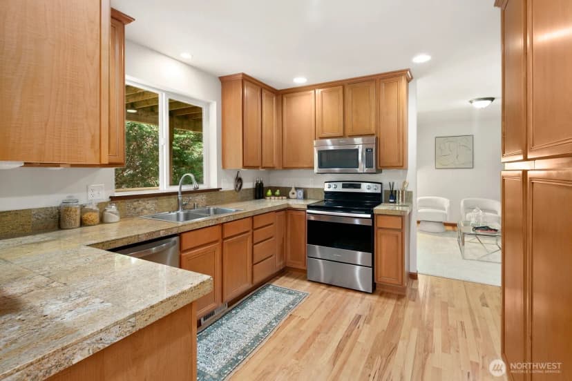Property photo for 8017 64th Street Se, Snohomish photo 7