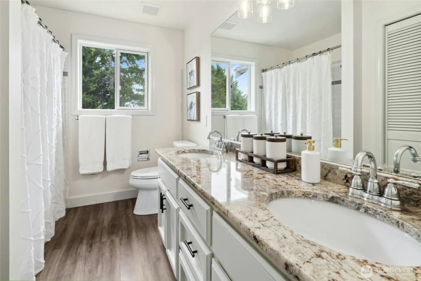 Property photo for 6531 154th Place Se, Bellevue photo 23
