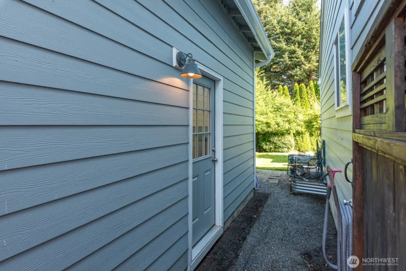 Property photo for 4603 San Juan Avenue, Anacortes photo 34