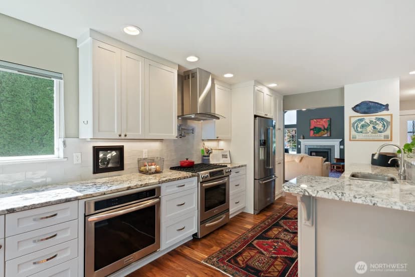 Property photo for 4603 San Juan Avenue, Anacortes photo 12