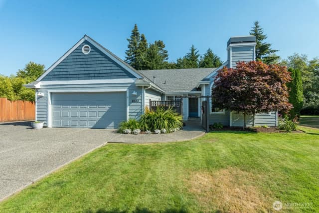 Property photo for 4603 San Juan Avenue, Anacortes photo 2