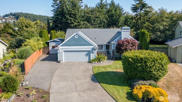 Property photo for 4603 San Juan Avenue, Anacortes