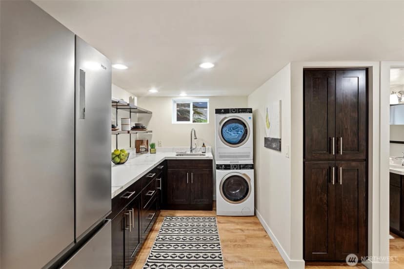 Property photo for 3917 Midvale Avenue N #a, Seattle photo 28