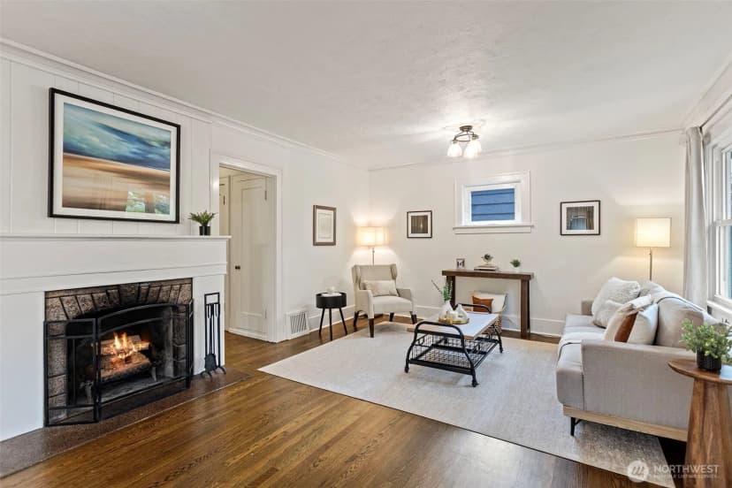 Property photo for 3917 Midvale Avenue N #a, Seattle photo 8