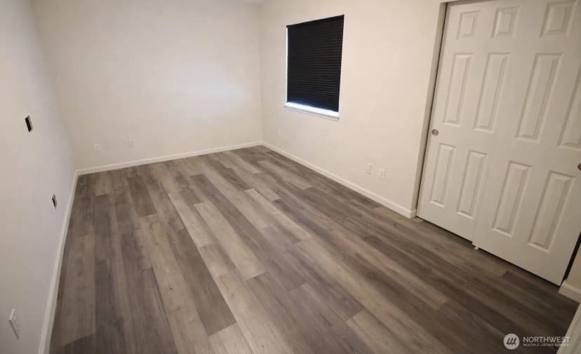 Property photo for 1160 Hudson Street, Dupont photo 13
