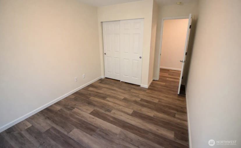 Property photo for 1160 Hudson Street, Dupont photo 9
