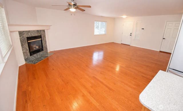 Property photo for 1160 Hudson Street, Dupont photo 2