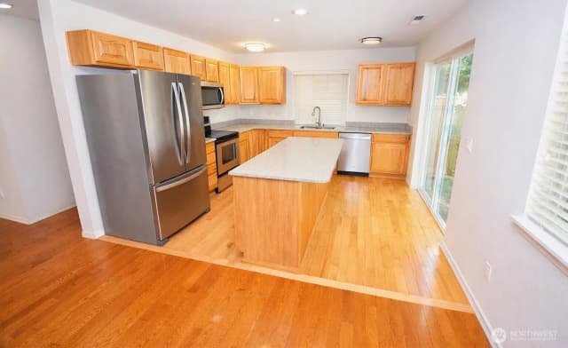 Property photo for 1160 Hudson Street, Dupont photo 5