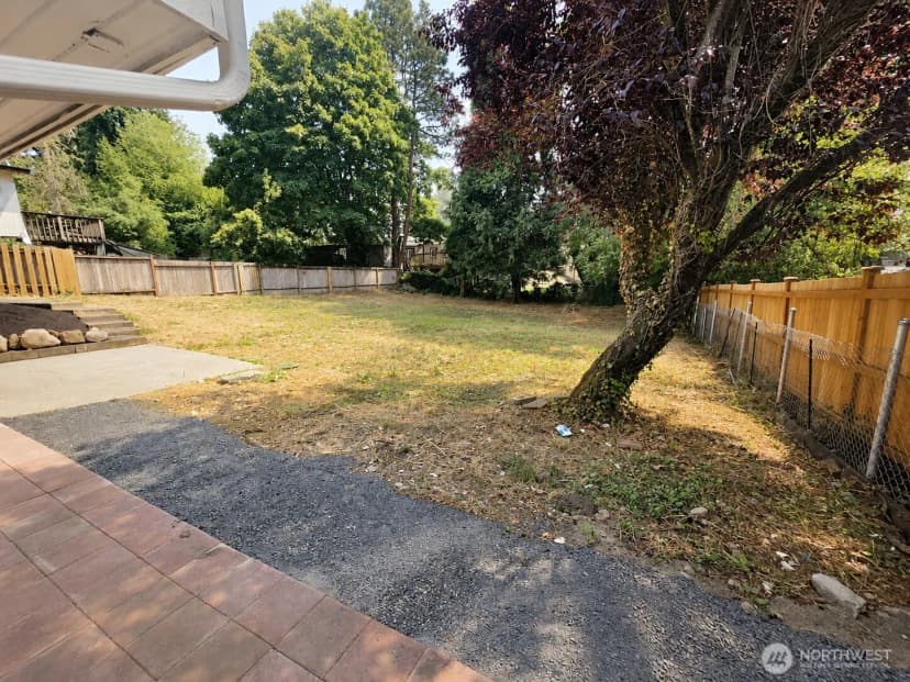 Property photo for 2502 202nd Place Sw, Lynnwood photo 21