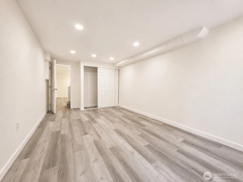 Property photo for 2502 202nd Place Sw, Lynnwood photo 15