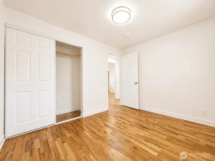 Property photo for 2502 202nd Place Sw, Lynnwood photo 12