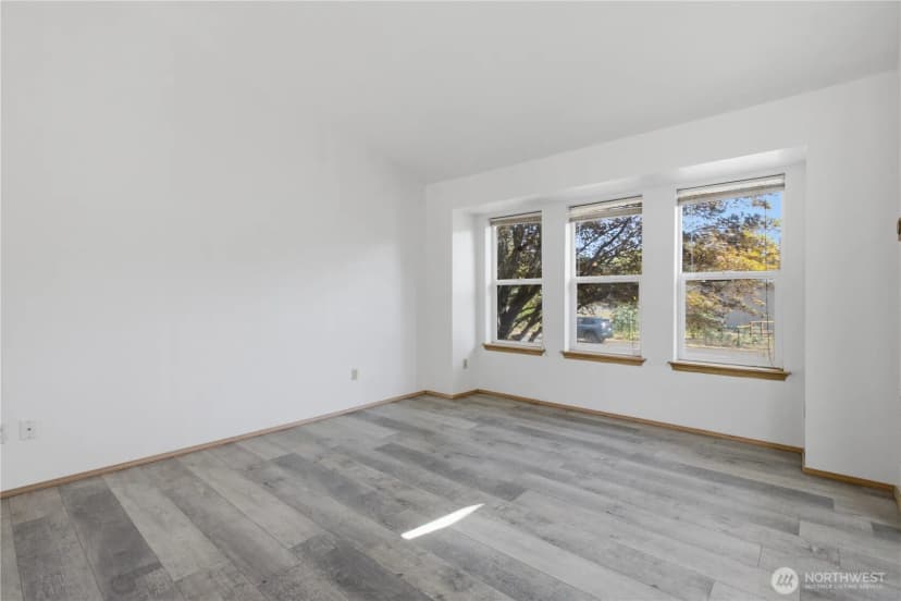 Property photo for 1239 Juniper Dr Se, Olympia photo 7