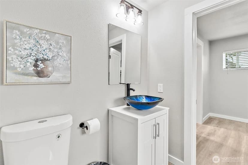 Property photo for 3311 Bridgeport, University Place photo 28