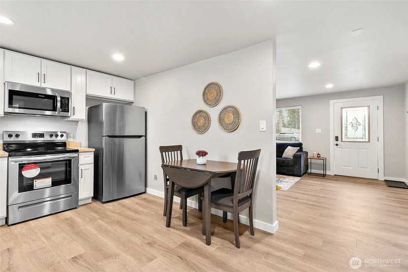 Property photo for 3311 Bridgeport, University Place photo 34
