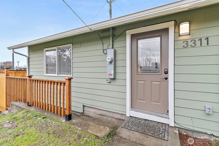 Property photo for 3311 Bridgeport, University Place photo 5