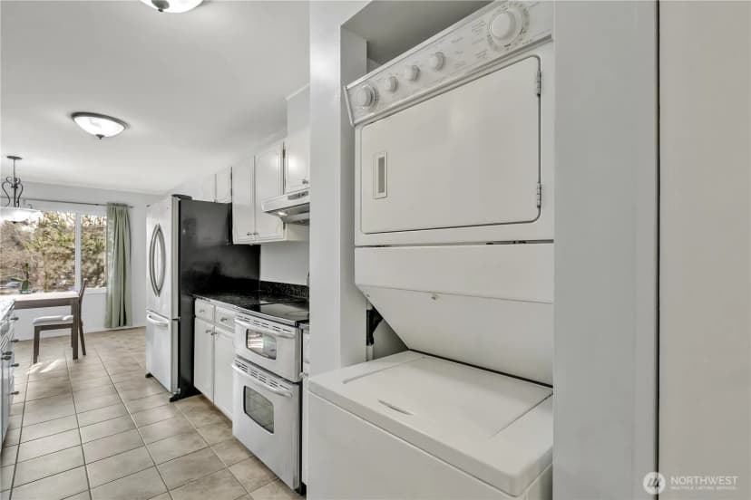 Property photo for 4545 Sand Point Way Ne #207, Seattle photo 6