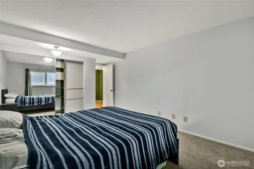 Property photo for 4545 Sand Point Way Ne #207, Seattle photo 18