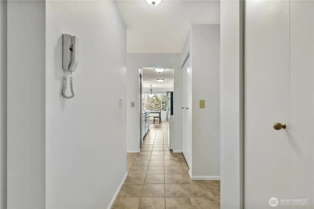Property photo for 4545 Sand Point Way Ne #207, Seattle photo 5