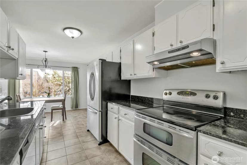Property photo for 4545 Sand Point Way Ne #207, Seattle photo 8