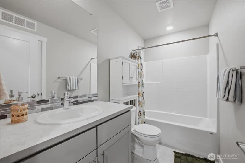 Property photo for 22924 80th Place W #b, Edmonds photo 16