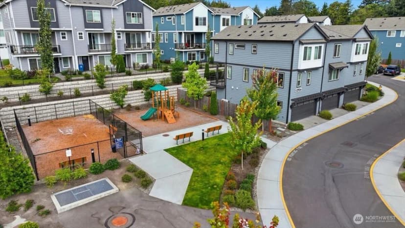 Property photo for 22924 80th Place W #b, Edmonds photo 2