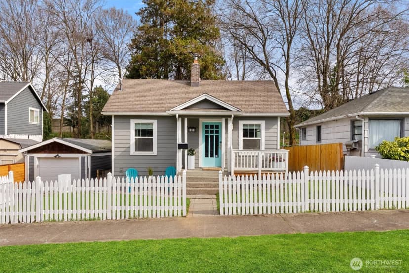Property photo for 6058 6th Avenue Ne, Seattle
