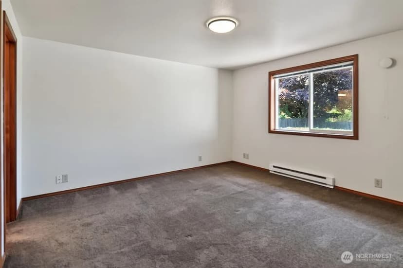 Property photo for 1319 W 12th Street, Port Angeles photo 20