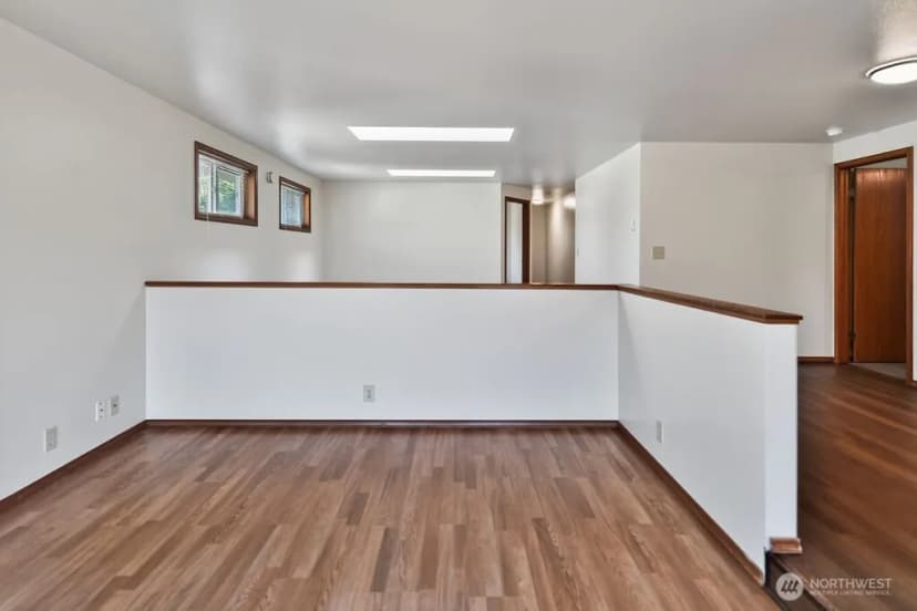 Property photo for 1319 W 12th Street, Port Angeles photo 10