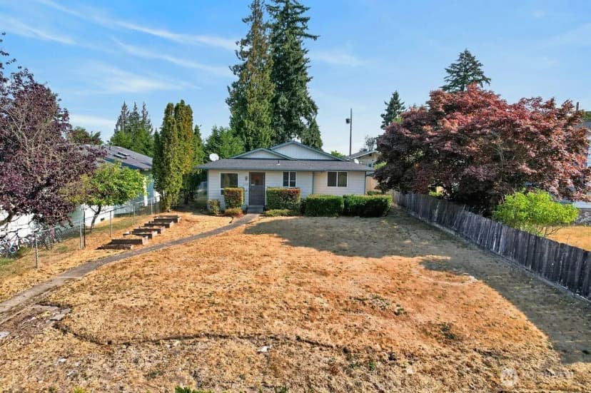Property photo for 1319 W 12th Street, Port Angeles photo 39