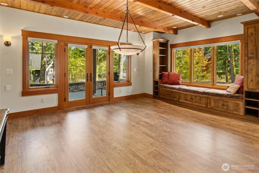 Property photo for 30 Lily Court, Cle Elum photo 9