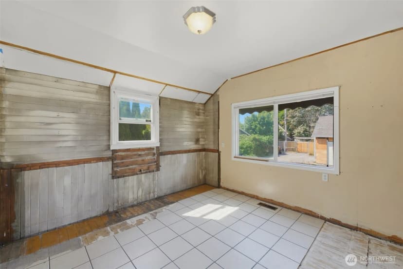 Property photo for 2320 S M Street, Tacoma photo 10