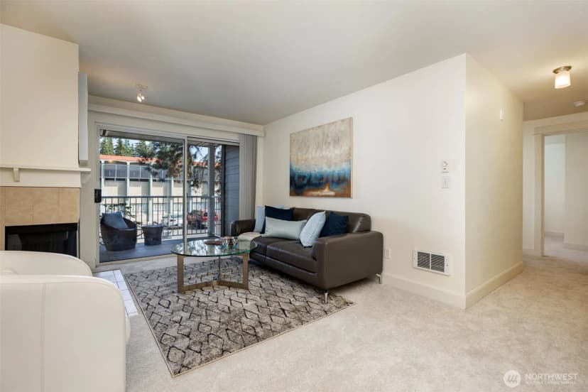 Property photo for 300 N 130th Street #7105, Seattle photo 3