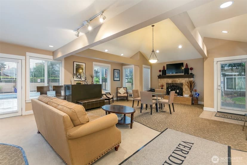 Property photo for 300 N 130th Street #7105, Seattle photo 21