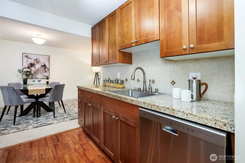 Property photo for 300 N 130th Street #7105, Seattle photo 7