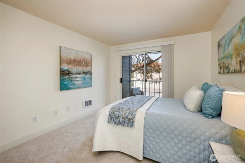 Property photo for 300 N 130th Street #7105, Seattle photo 13