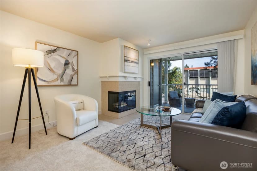 Property photo for 300 N 130th Street #7105, Seattle photo 2