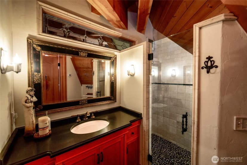 Property photo for 702 San Juan Drive, San Juan Island photo 24