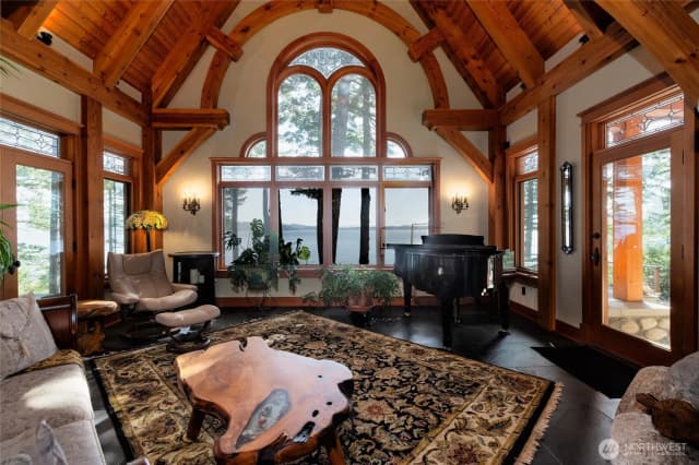 Property photo for 702 San Juan Drive, San Juan Island photo 2